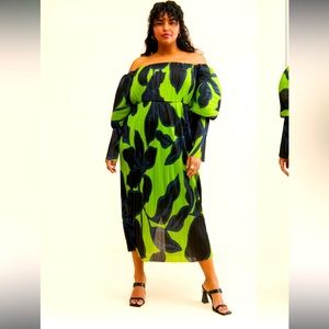 ISO green Eloquii off shoulder dress